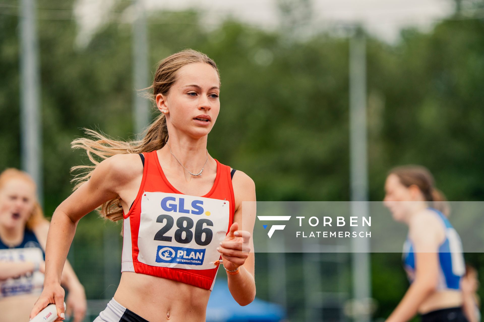 Sophia Seiter (LG Region Karlsruhe) am 29.05.2022 waehrend der Deutschen Meisterschaften Langstaffel im Otto-Schott-Sportzentrum in Mainz